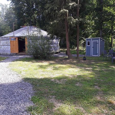 La Yourte Au Pays Des Rennes Érezée Zewnętrze zdjęcie